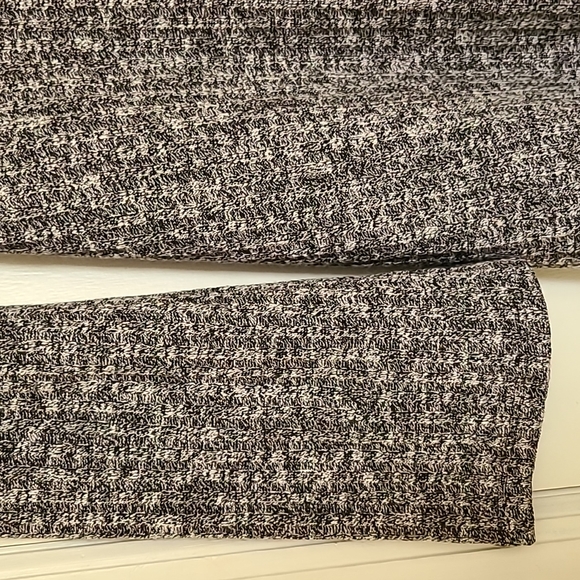 NWT Mossimo grey marled ribbed knit surplice bodice dress. S. - Picture 2 of 8